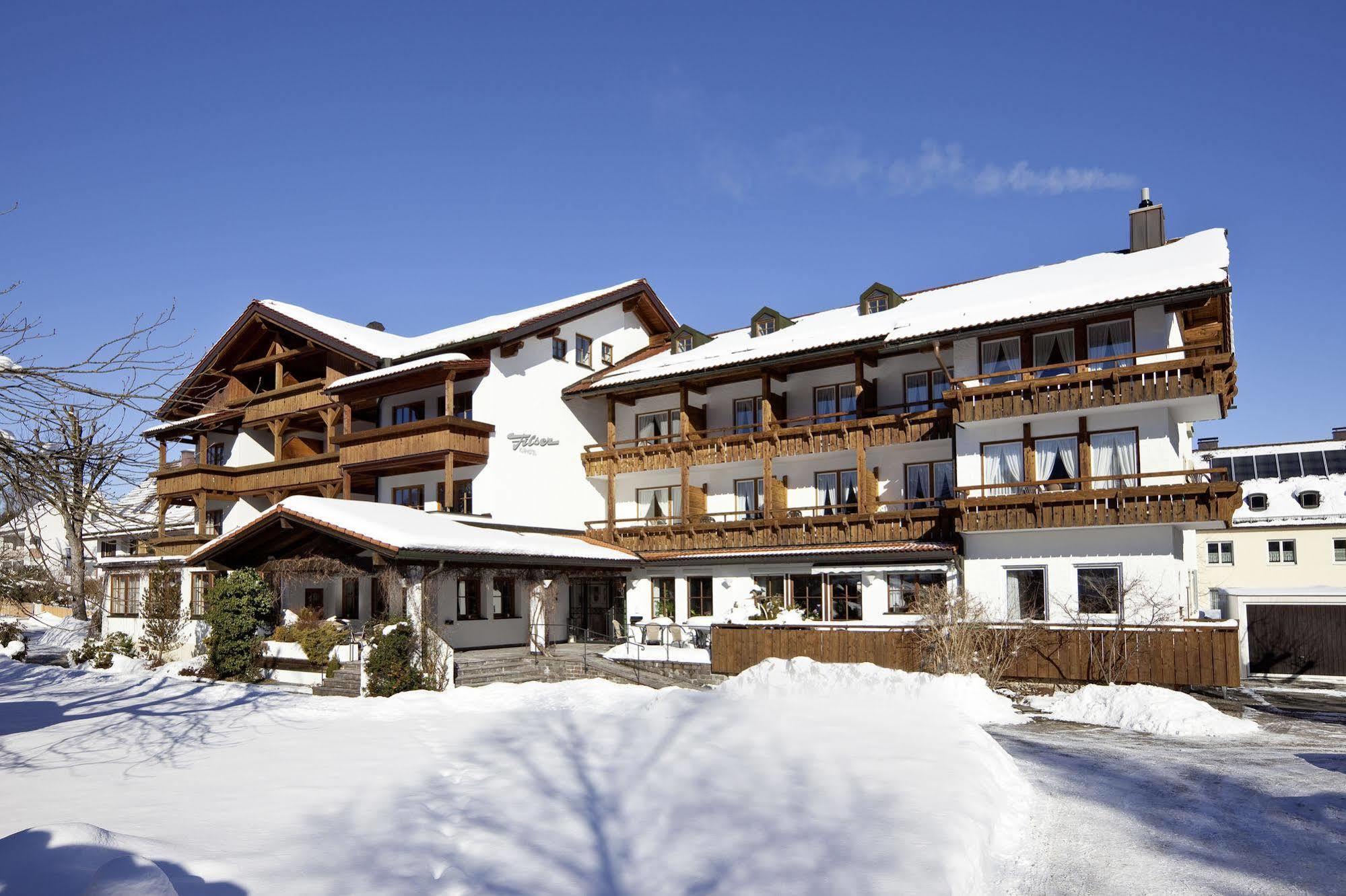 Filser Hotel 3*